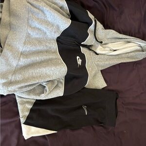 Nike Gray and Black outfit